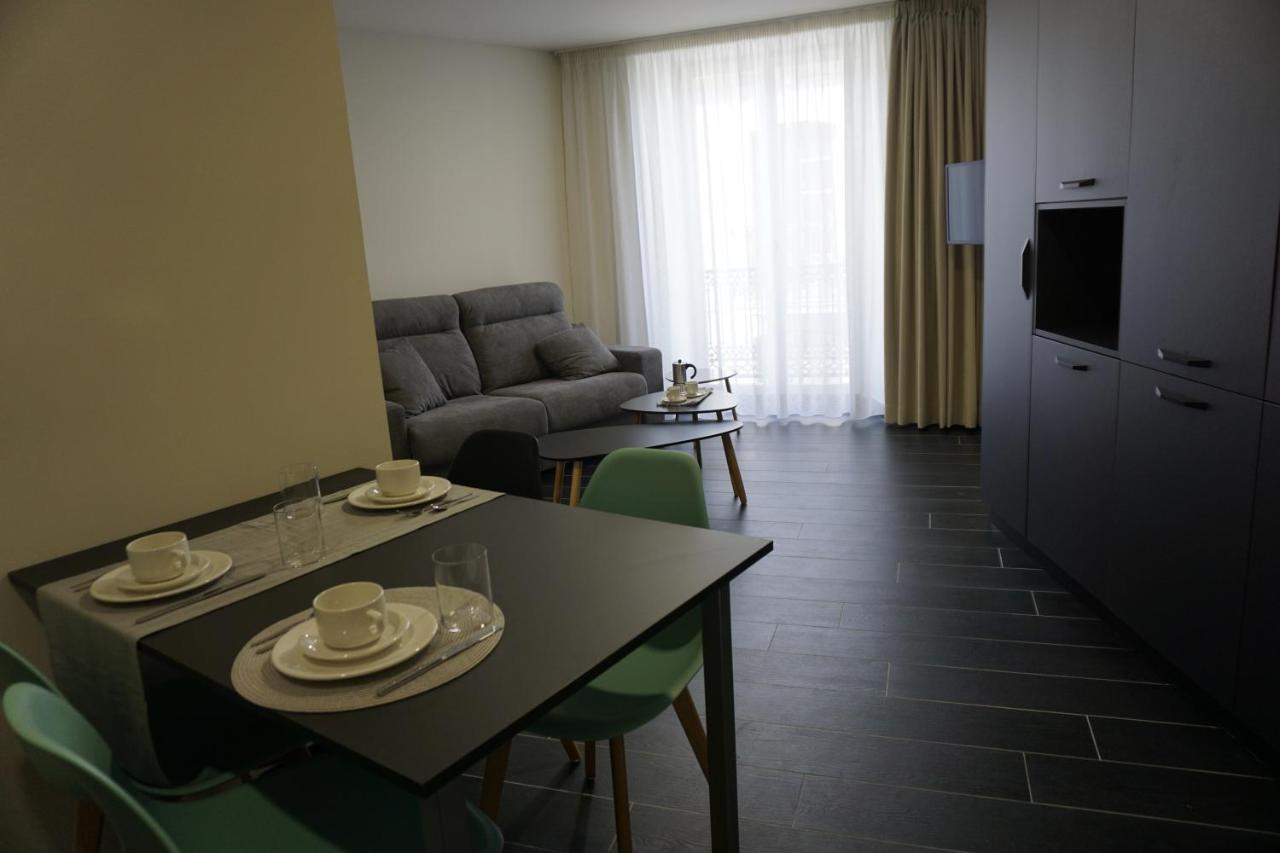 Lumen Place Apartamentos Mondonedo Bagian luar foto