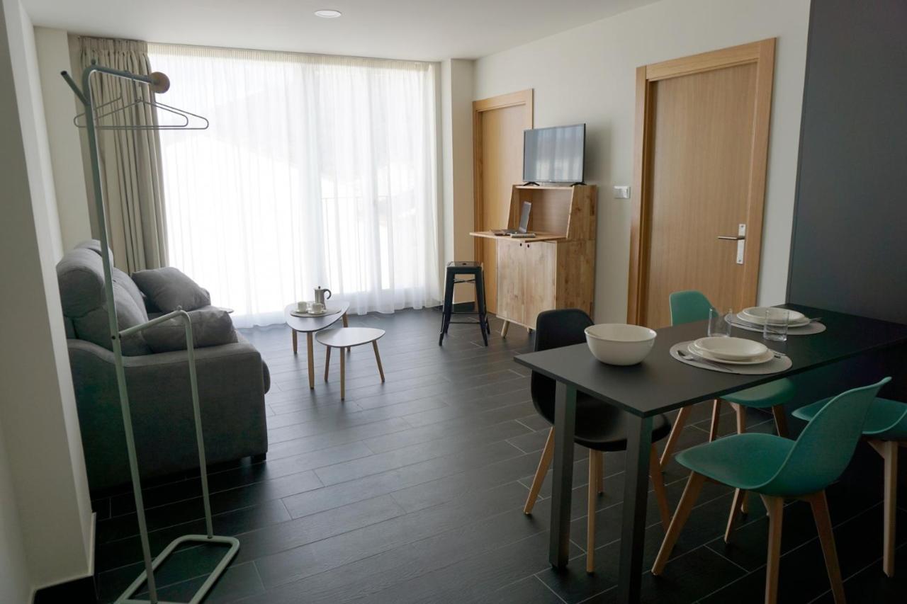 Lumen Place Apartamentos Mondonedo Bagian luar foto